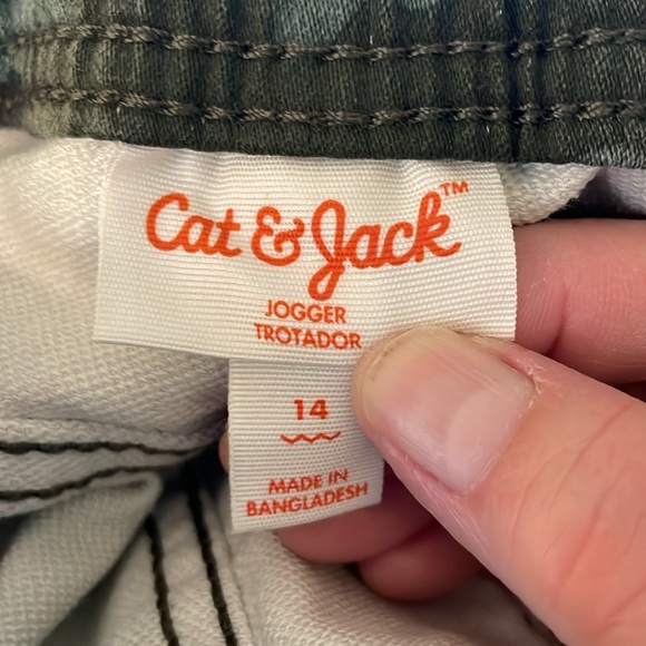 Cat & Jack Boys Camo Stretchy Pants - Size 14 - Picture 10 of 11